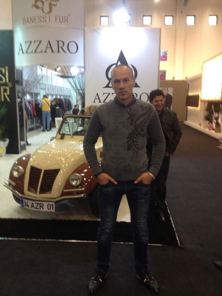 Виталий Романенко