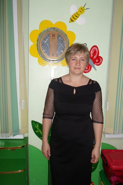 Лена Сенькина
