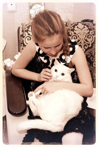 Ксюша Молоткова