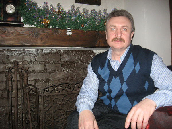 Олег Коряков