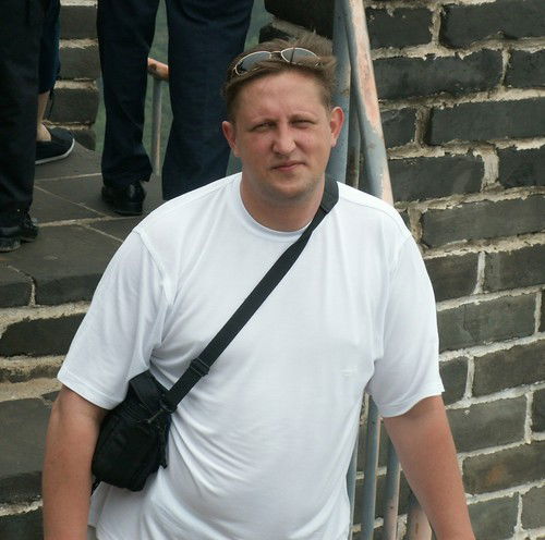 Сергей Лавренов