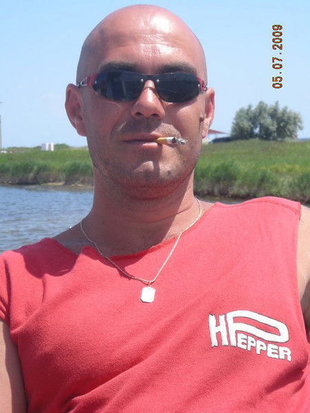 Александр Амиров