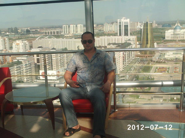 Данияр Ленханович