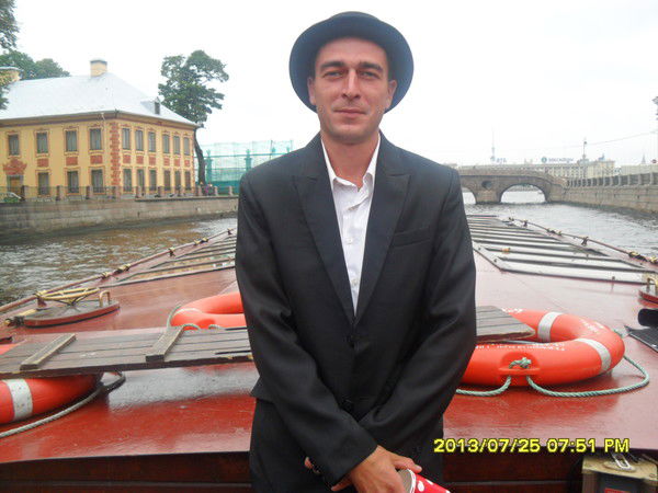 Андрей Карманов