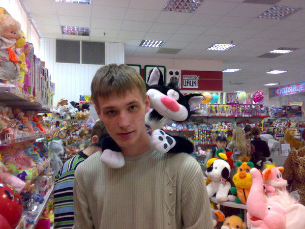 Александр Колола