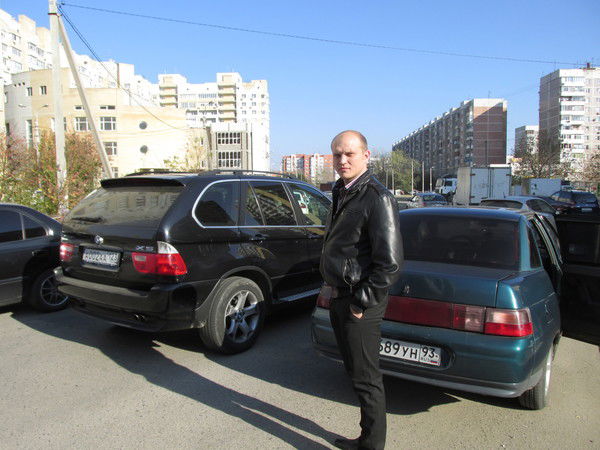 Юра Головинов