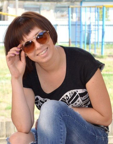 Катя Байракова