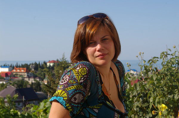 Любовь Попова