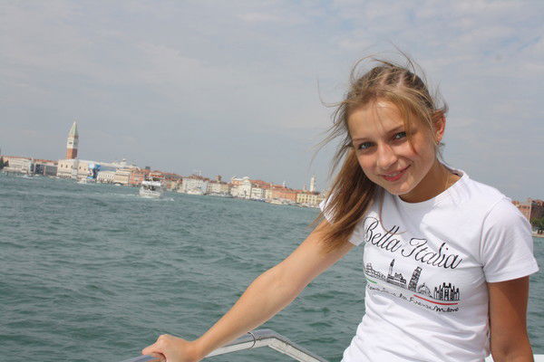 Алена Паращинец