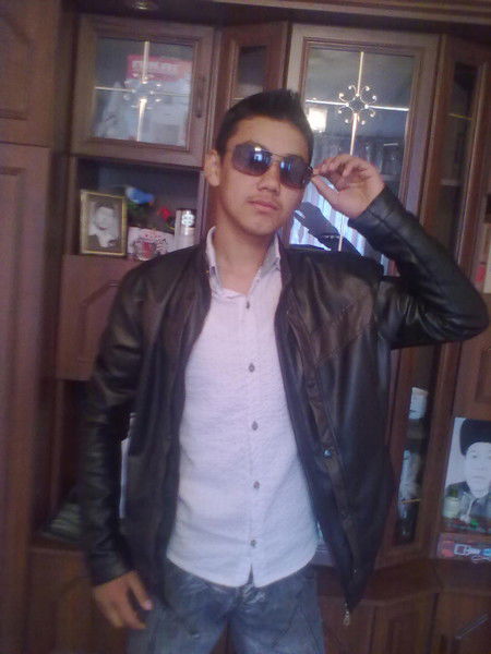 Sil'nyi Kak P@p@ Krasivyi Kak M@m