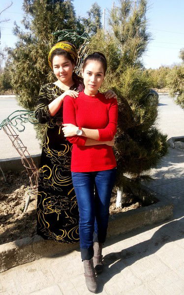 Дженнет Худайбердиева