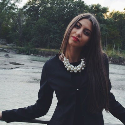 Юлия Агаджанова