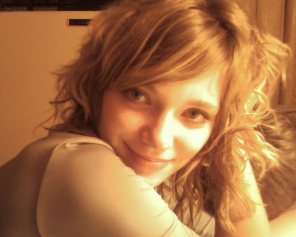 Оленька Костромина