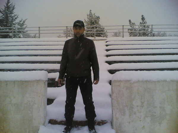 Анвар Ахмедов