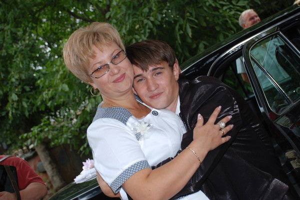 Людмила Гнеушева