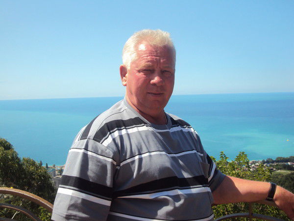 Александр Брюнцов