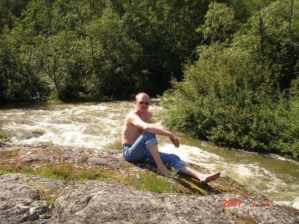 Олег Фролов