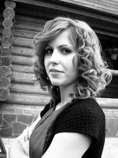 Аня Старшинова