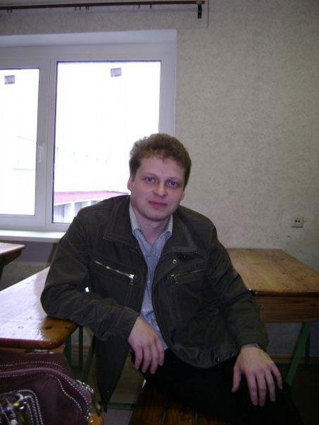 Виталий Новиков