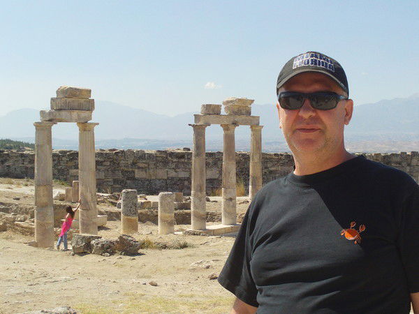 Игорь Попов