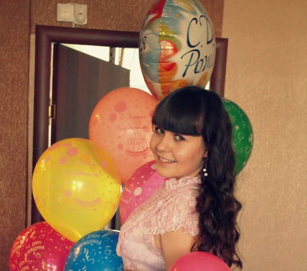 Аня Комаровская