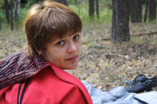 Елена Попова