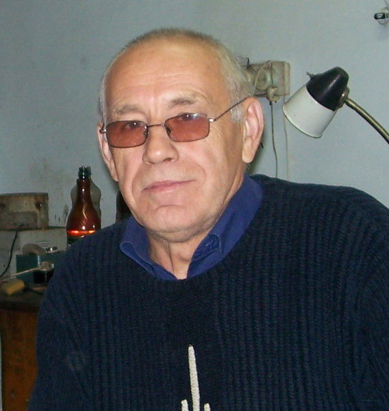 Виктор Колесников