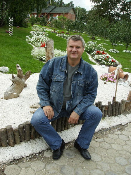 Юрий Шкуратов