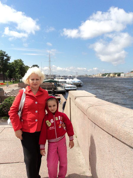 Елена Левченко