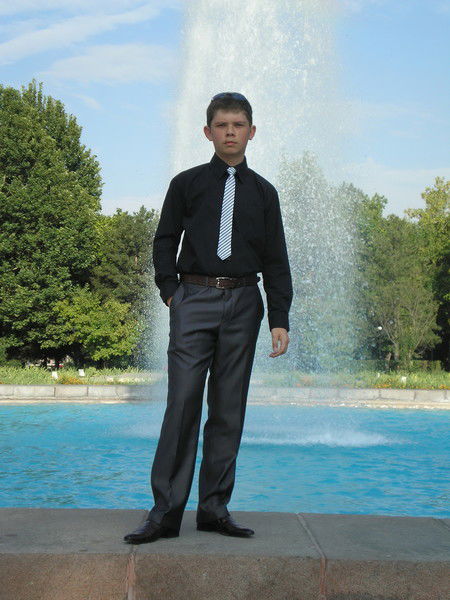 Максим Андреев