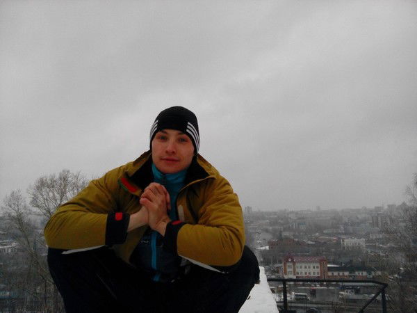 Артем Чайка Женат