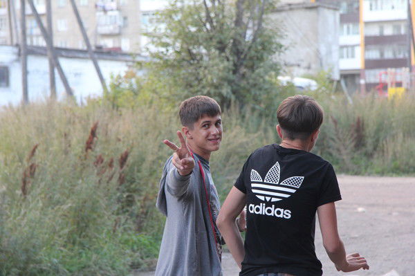 Толя Повшедный