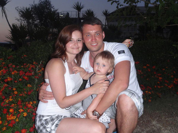 Elvira Krieger, Kurz