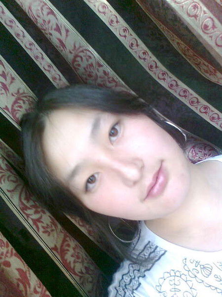 Молмол Жолонова