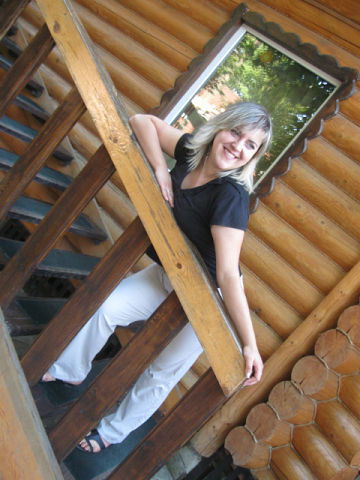 Оличка Романчук