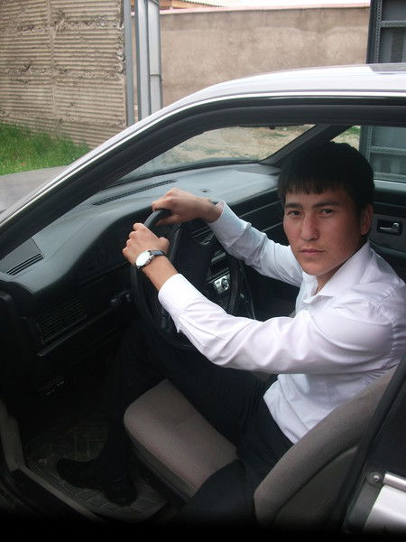 Елдос Накипов