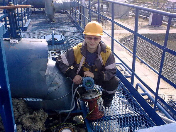 Антон Карев