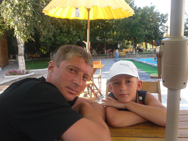 Виктор Пескишев