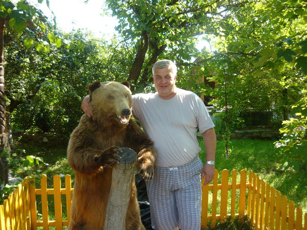 Геннадий Тарин