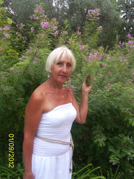 Лена Бондоренко