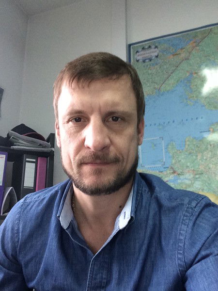 Денис Шаров