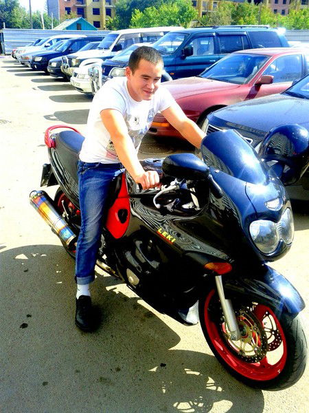 Азамат Уразбаев