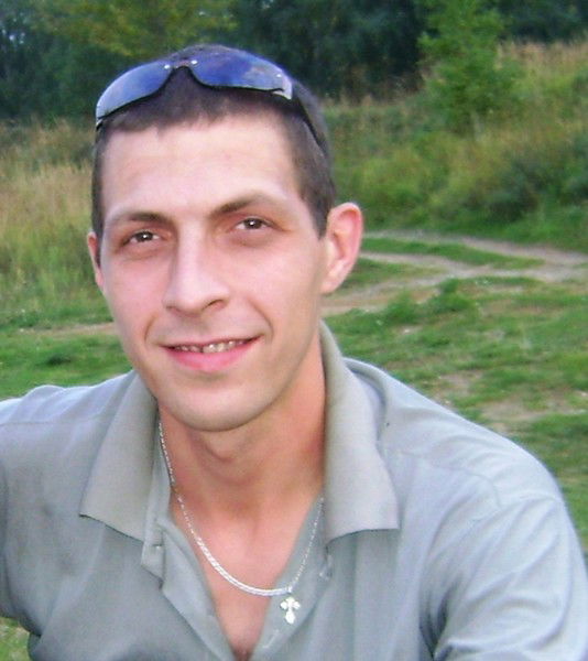 Санёк Макеев