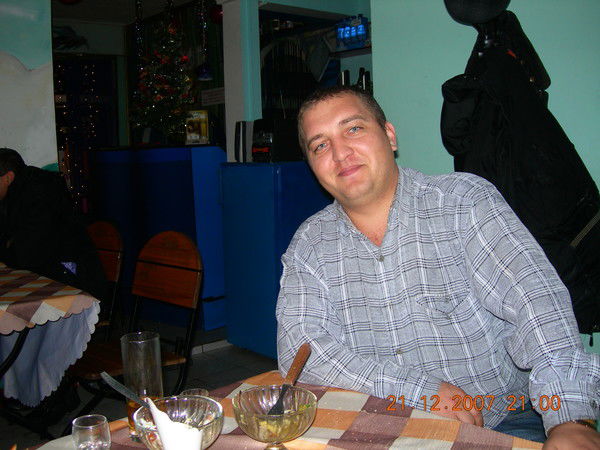 Александр Новиков