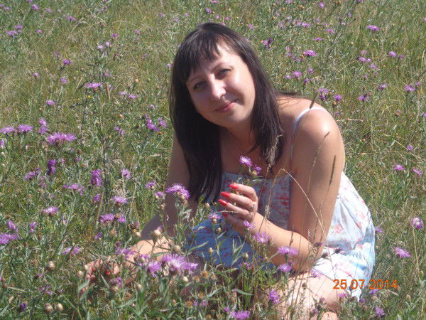 Елена Попова