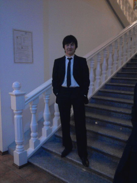 Азамат Есимов