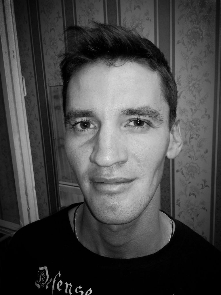 Женя Криков