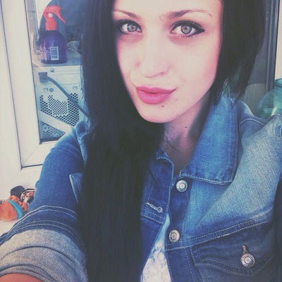 Оля Вуколова