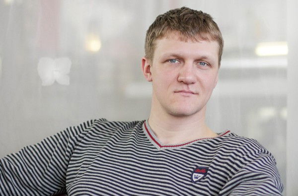 Руслан Перов