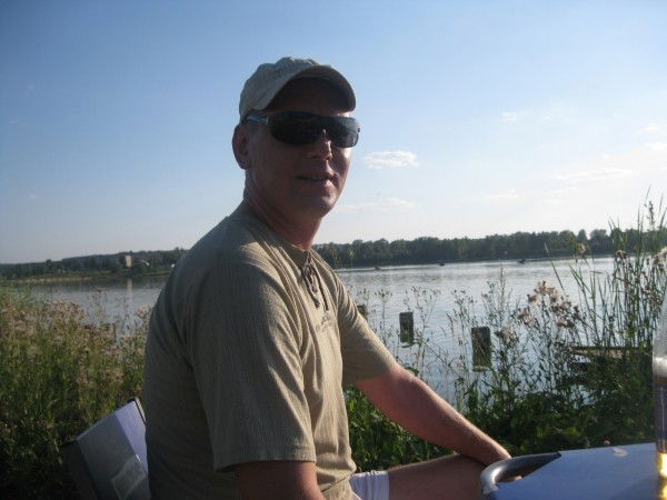 Дмитрий Безматерных